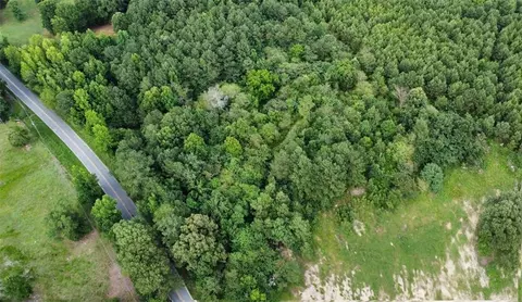 3922 Collard Valley Rd, Cedartown, GA 30125