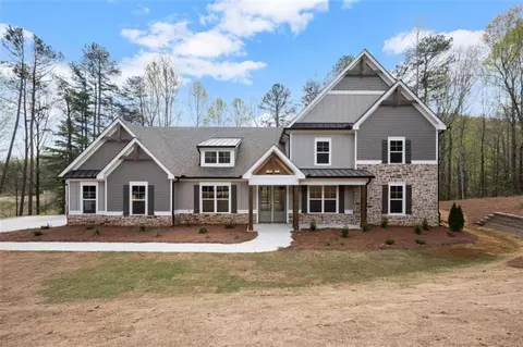 224 Orchard Ct, Clarkesville, GA 30523