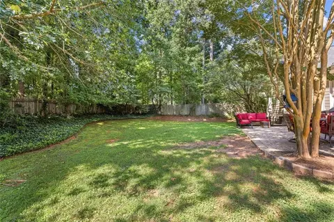 Exterior - 3072 Oaktree Ln, Duluth, GA 30096 photo 4 of 4