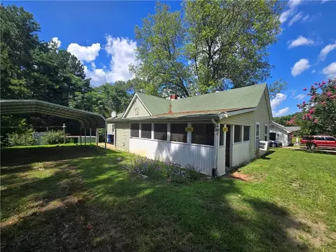 288 7th Ave, Winder, GA 30680