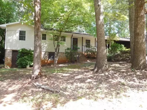 2310 Cascade Dr, Acworth, GA 30102