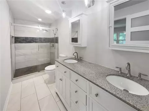 4023 Oak Crest Dr, Tucker, GA 30084