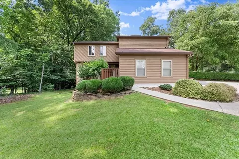 1345 Taramore Dr, Suwanee, GA 30024