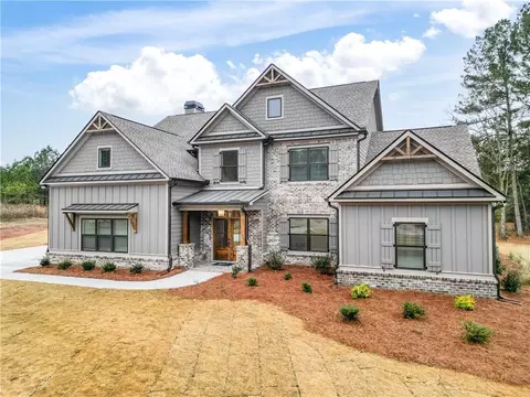 2316 Pebble Trl, Monroe, GA 30656