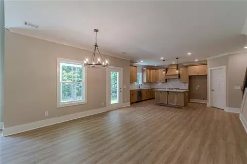 Living - 790 Turner Rd, Mcdonough, GA 30252 photo 8 of 11