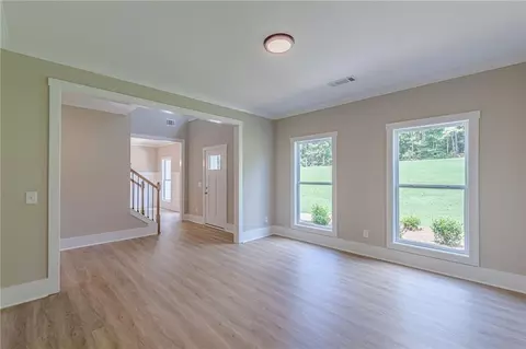 Living - 790 Turner Rd, Mcdonough, GA 30252 photo 7 of 11