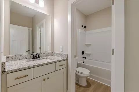 Bath - 790 Turner Rd, Mcdonough, GA 30252 photo 1 of 6