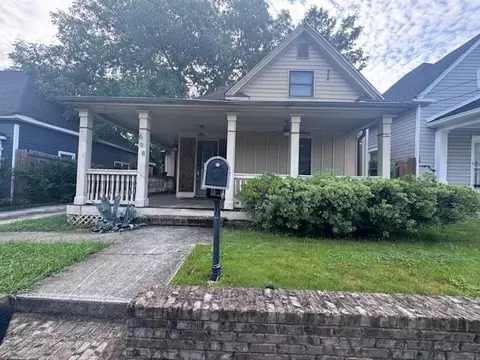 698 Ira St SW, Atlanta, GA 30310