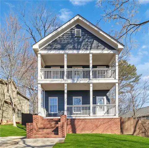 2395 Saint James Dr NW, Atlanta, GA 30318