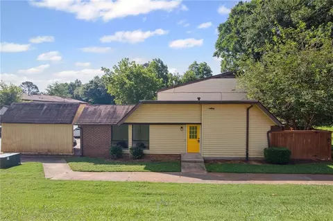 3193 Nectarine Cir, Decatur, GA 30034