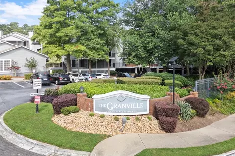 620 Granville Ct, Sandy Springs, GA 30328