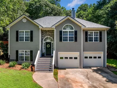 9170 Lakeside Way, Gainesville, GA 30506
