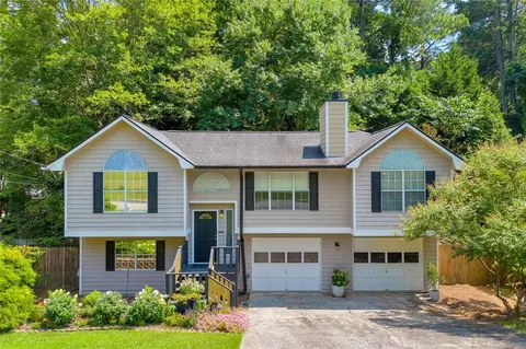1187 Richland Trce, Sugar Hill, GA 30518