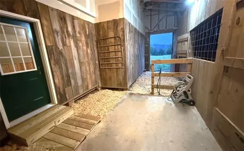Entry Way - 548 Knight Bottom Rd, Fairmount, GA 30139 photo 1 of 1