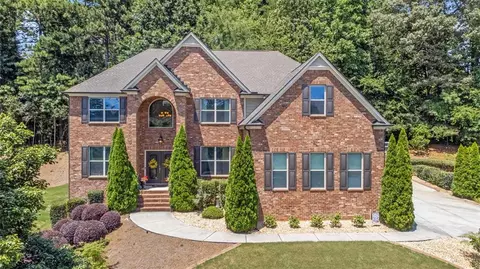 3642 Preservation Cir, Lilburn, GA 30047
