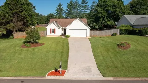 6325 Stephens Way, Cumming, GA 30041