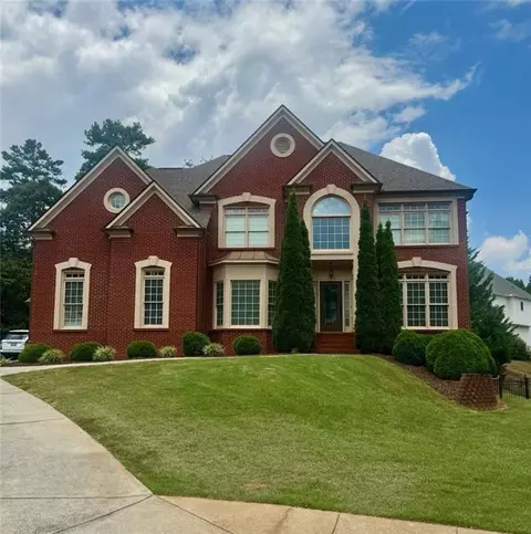 1561 Laurelhill Dr, Lawrenceville, GA 30044