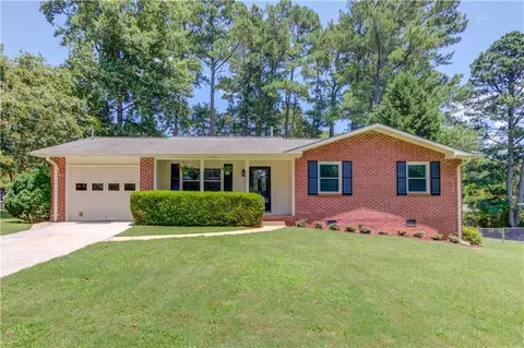 849 Pine Shadow Ln, Winder, GA 30680