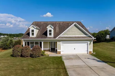 1155 Foster Rd, Statham, GA 30666