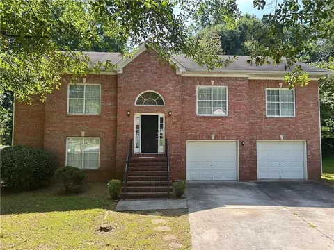 5975 Arbor Links Rd, Lithonia, GA 30058
