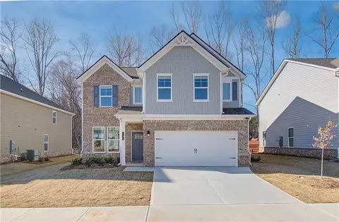 155 Geranium Ln, Covington, GA 30016