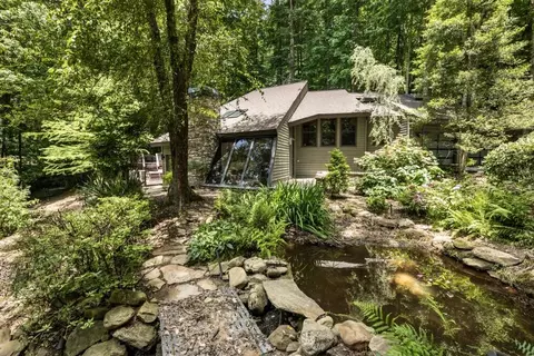 4171 Blackland Dr, Marietta, GA 30067
