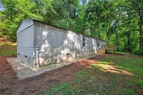 110 Salisbury Rd, Dahlonega, GA 30533