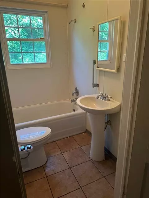 950 E Main St, Canton, GA 30114 photo 4