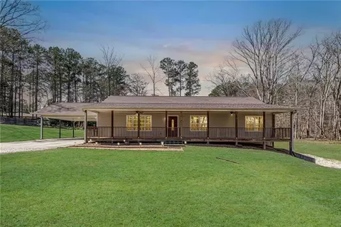 537 Pine Shadows Dr, Dallas, GA 30157