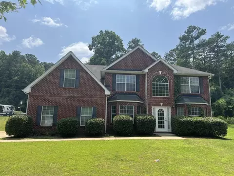 6157 Redtop Loop, Fairburn, GA 30213