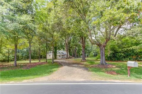 305 Punkin Junction Rd, Bethlehem, GA 30620