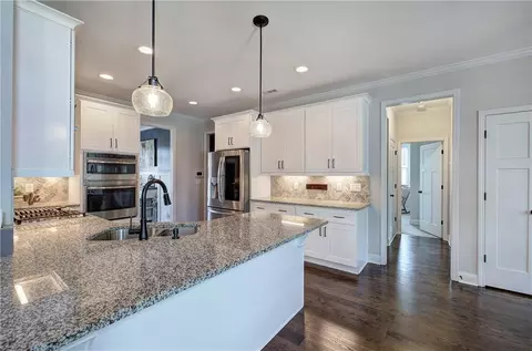 Kitchen - 33 River Birch Dr, Euharlee, GA 30145 photo 7 of 7