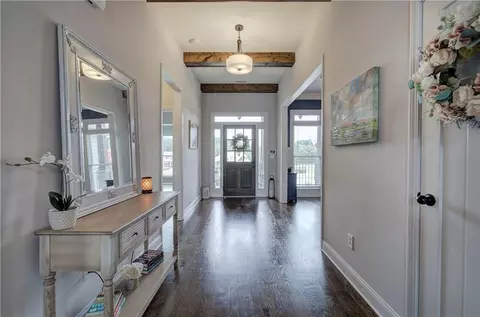 Entry Way - 33 River Birch Dr, Euharlee, GA 30145 photo 2 of 4