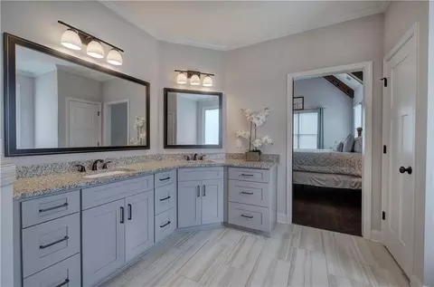 Bath - 33 River Birch Dr, Euharlee, GA 30145 photo 3 of 7