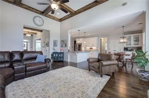 Living - 33 River Birch Dr, Euharlee, GA 30145 photo 3 of 4