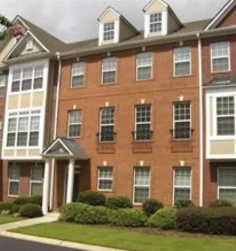 10487 Holliwell Ct, Duluth, GA 30097