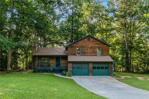 100 Lakeside Dr, Covington, GA 30016
