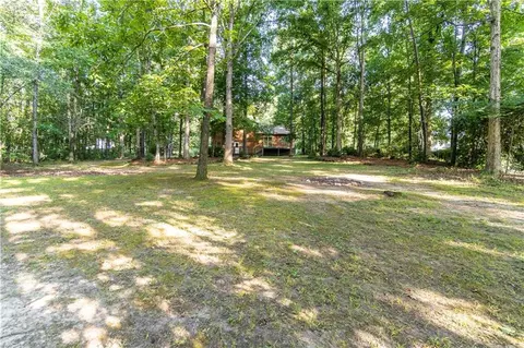 Exterior - 100 Lakeside Dr, Covington, GA 30016 photo 13 of 17