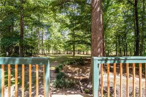 Exterior - 100 Lakeside Dr, Covington, GA 30016 photo 6 of 17