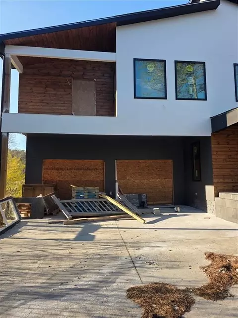 271 Blue Sky Dr, Marietta, GA 30068