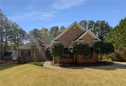 105 Laurel Ridge Ct, Fayetteville, GA 30215