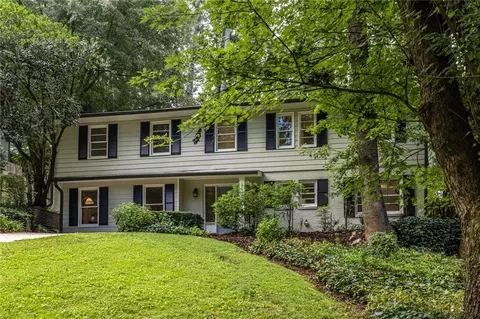 2513 Wilson Woods Dr, Decatur, GA 30033