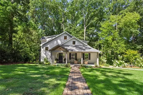 1990 Cambria Ave NW, Atlanta, GA 30318