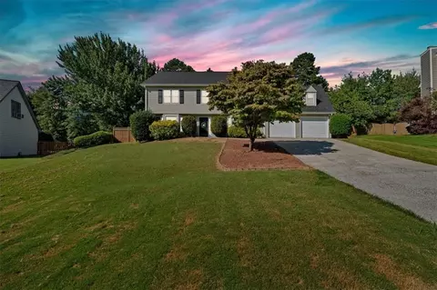 3262 Winterberry Cir, Marietta, GA 30062