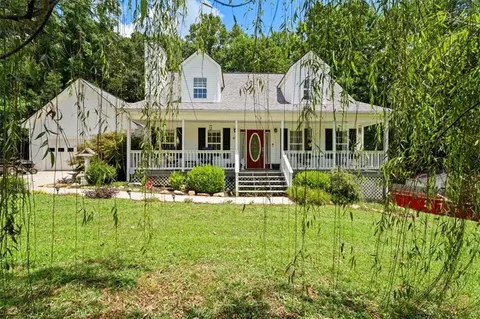 482 Cedar Trl, Winder, GA 30680
