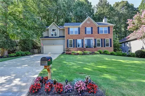 971 Providence Dr, Lawrenceville, GA 30044