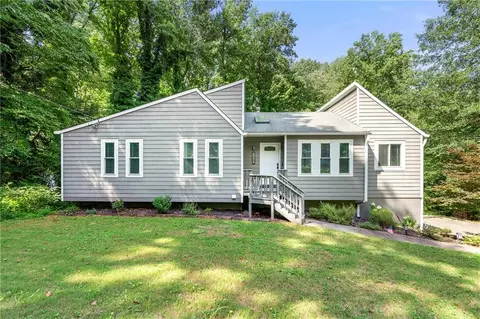 139 Bramble Oak Dr, Woodstock, GA 30188