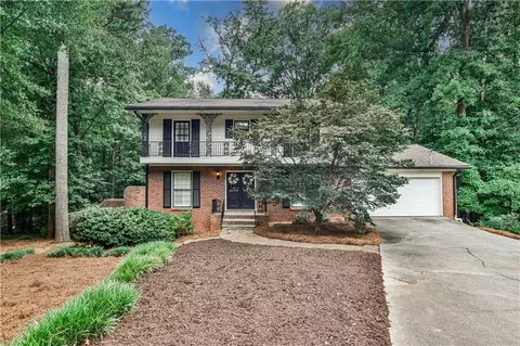 2631 Holliston Ct, Atlanta, GA 30360
