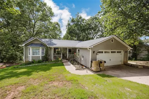 31 Greenwood Dr SW, Cartersville, GA 30120