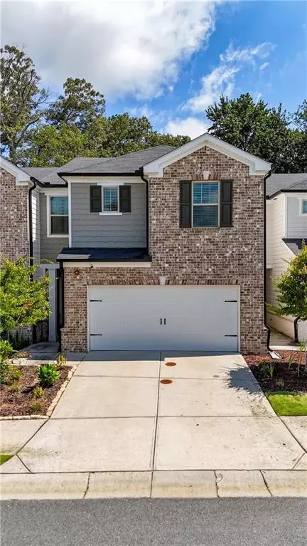 1086 Arrowlake Rd SW, Marietta, GA 30064